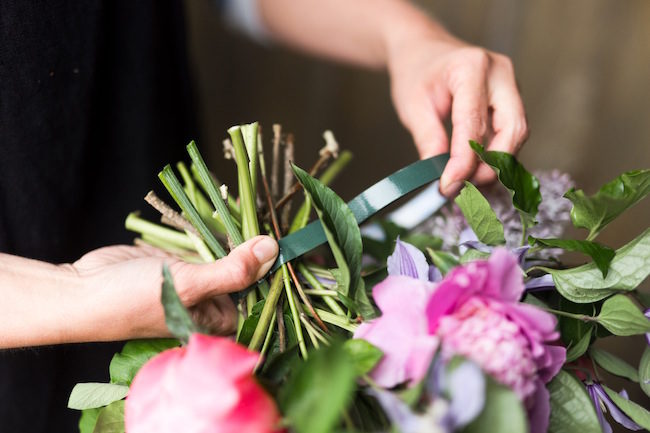 Hand tied garden bouquet tutorial