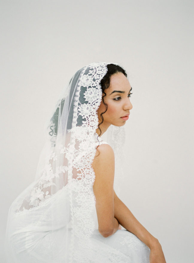 Learn How to Choose A Wedding Veil - All You Need To Know!