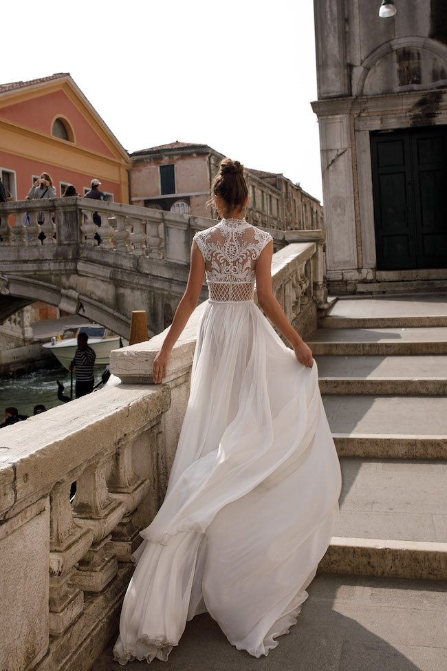 Julie Vino Wedding Dresses