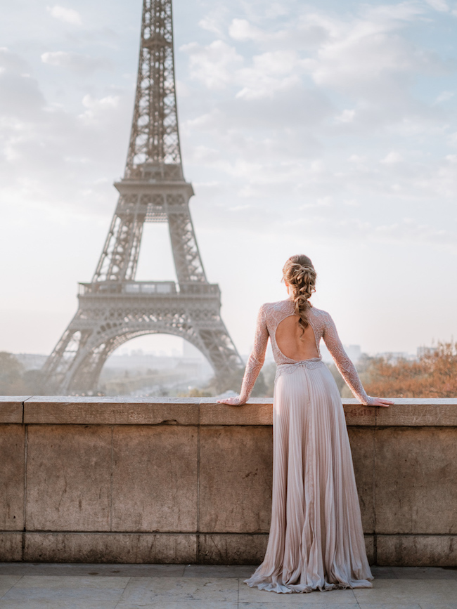 Iconic Paris Photoshoot with Tips for Photography in Paris