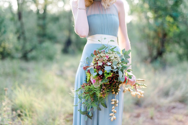 It's one year later and their first wedding anniversary photoshoot is perfect! Photos: D'amor Photography