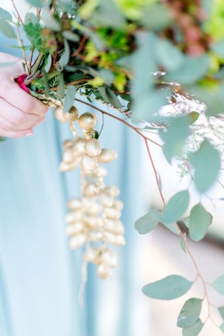 It's one year later and their first wedding anniversary photoshoot is perfect! Photos: D'amor Photography