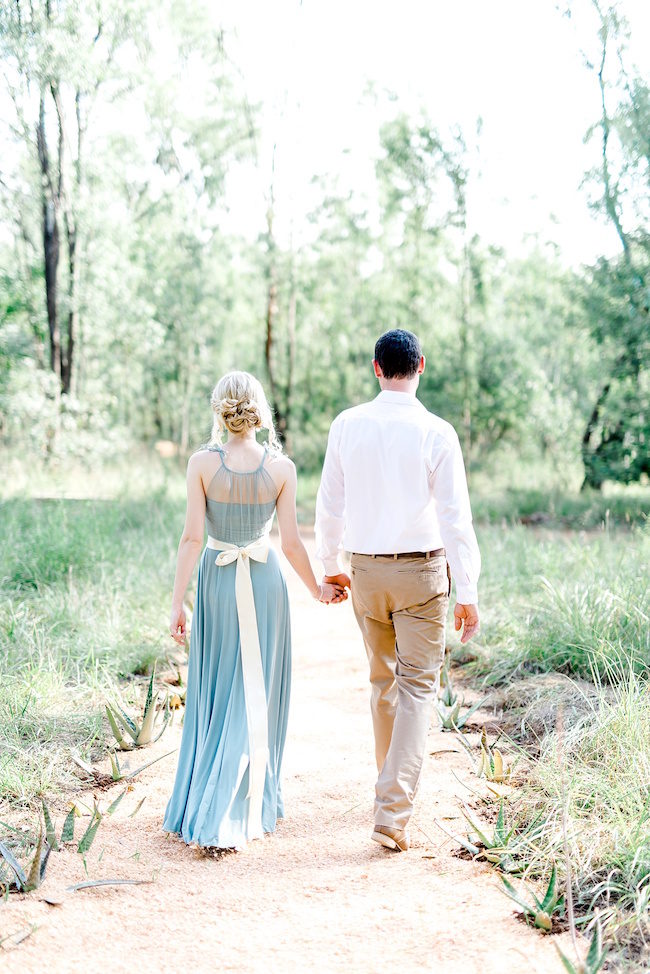 It's one year later and their first wedding anniversary photoshoot is perfect! Photos: D'amor Photography