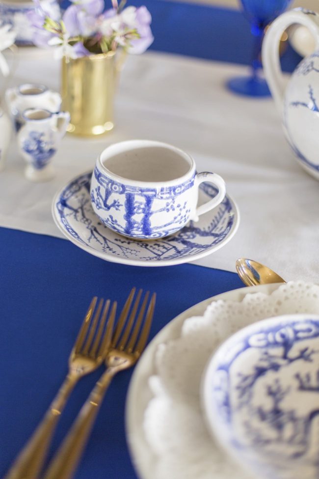 Royal Blue, Gold and White Grecian-inspired Wedding ideas. Sonje Ludwick Photography.