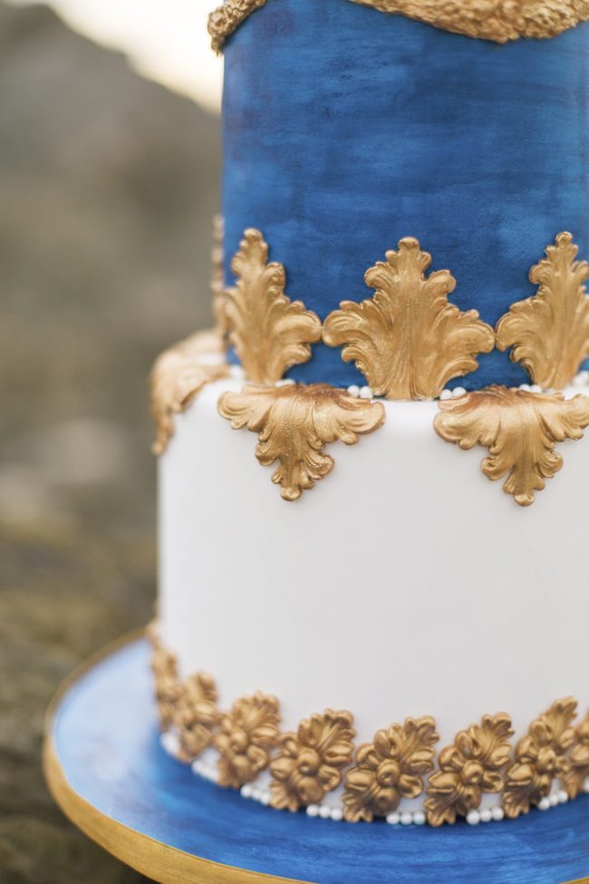 Royal Blue, Gold and White Grecian-inspired Wedding ideas. Sonje Ludwick Photography.