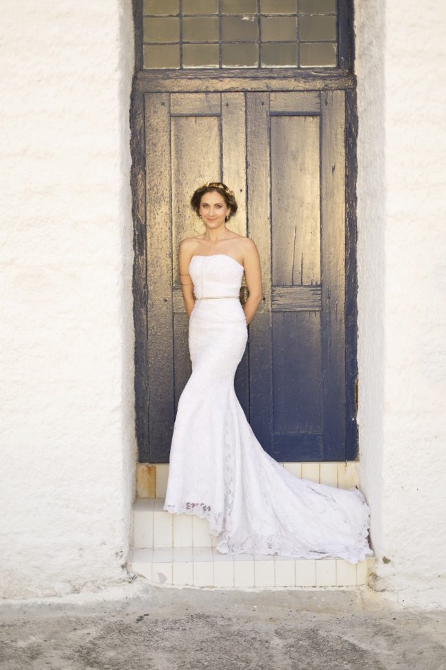 Royal Blue, Gold and White Grecian-inspired Wedding ideas. Sonje Ludwick Photography.