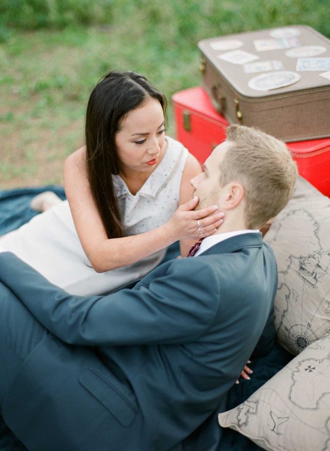 The cutest Travel Themed Engagement Photo Ideas by Bowtie and Bloom