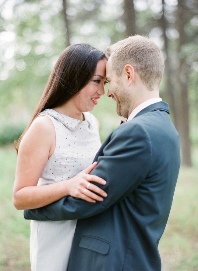 The cutest Travel Themed Engagement Photo Ideas by Bowtie and Bloom