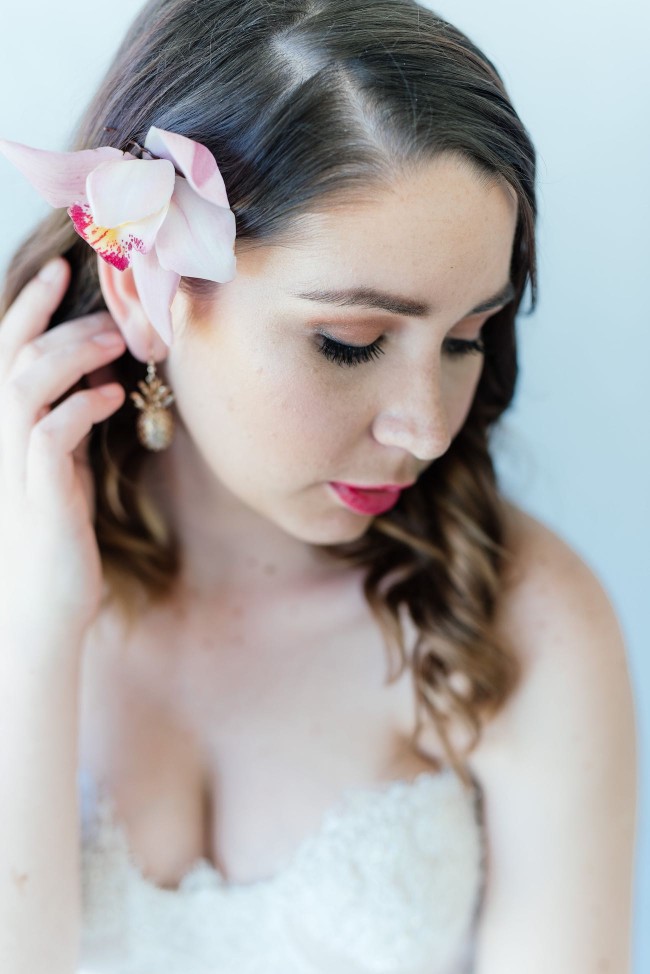 Tropical Wedding Ideas photographed by Debbie Lourens Photography