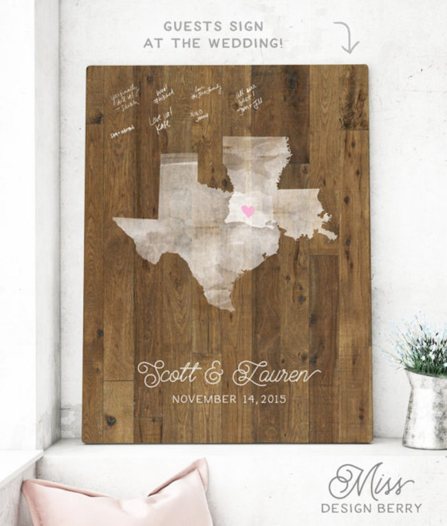 Seriously adorbs wedding map guest book ideas. Click for even more ideas.